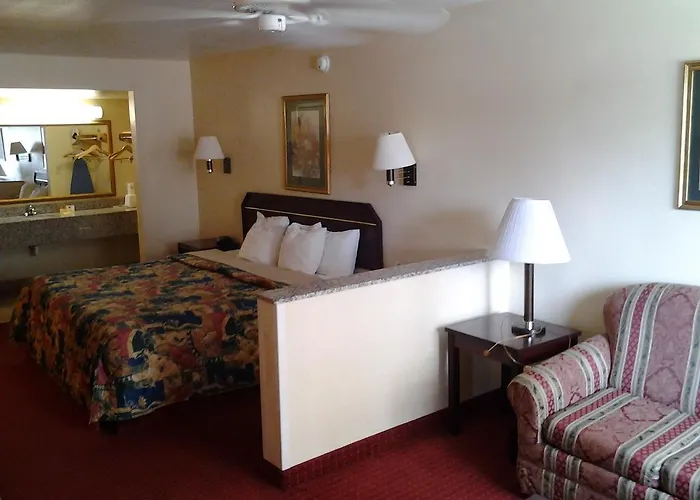 Hotel Surestay By Western Downtown Area