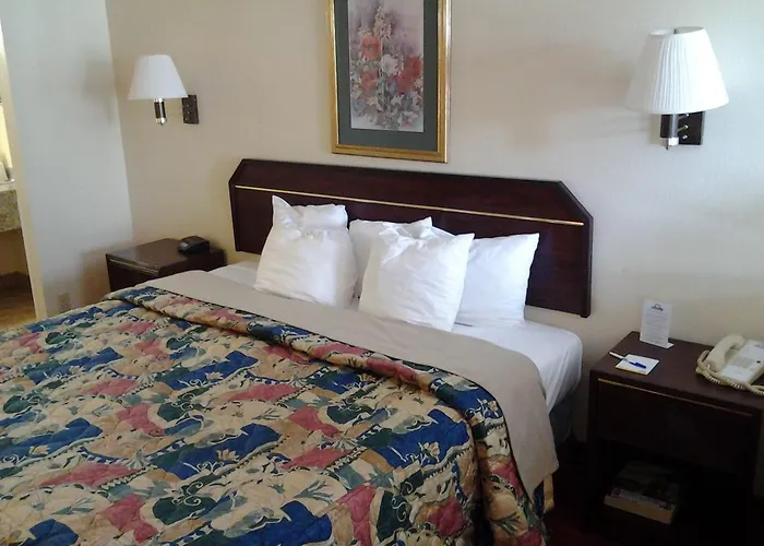 Hotel Surestay By Western Downtown Area Mesa