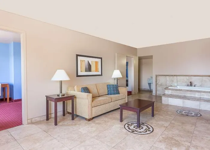 Hotel Surestay By Western Downtown Area