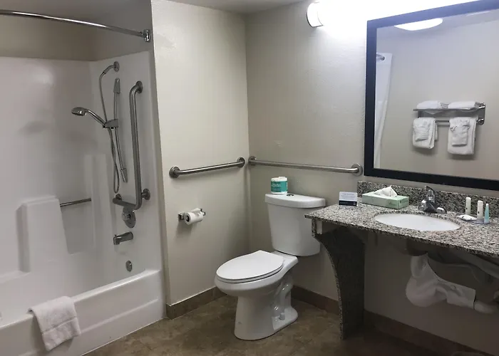 Surestay By Western Downtown Area